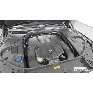842992