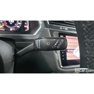 399832