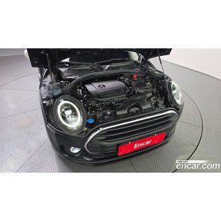 156995
