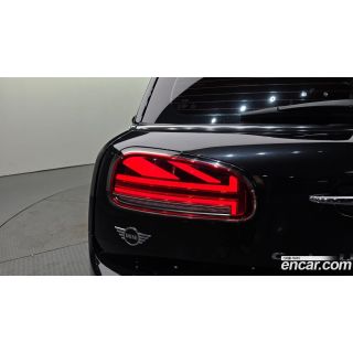 616097