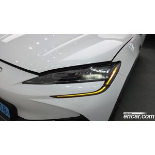890074