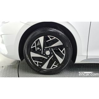 588700