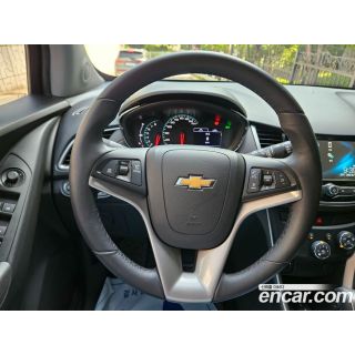 978477