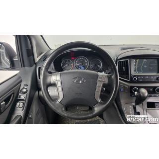307438