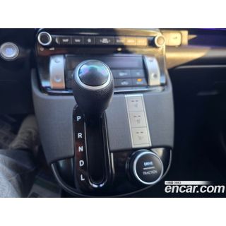 599977
