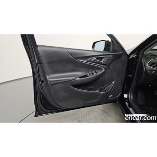 653823