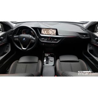 989112