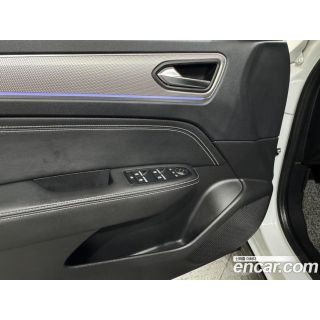 930748