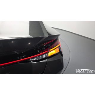 744343