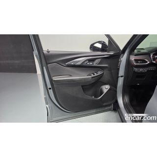 905282