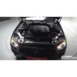 389984