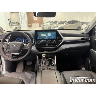 922536