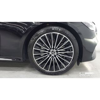 552757