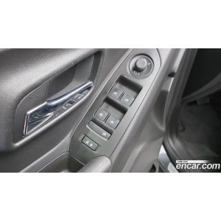 979768