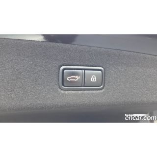 477703