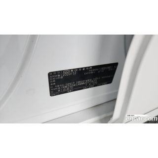 873621