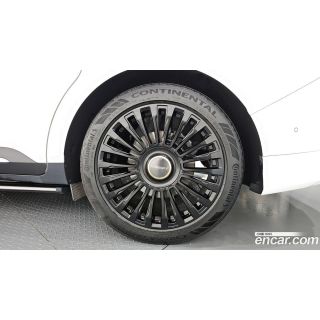 787904