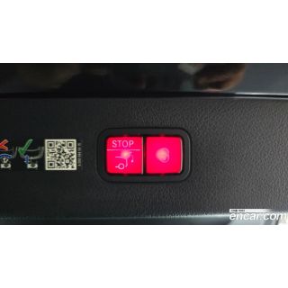 493105