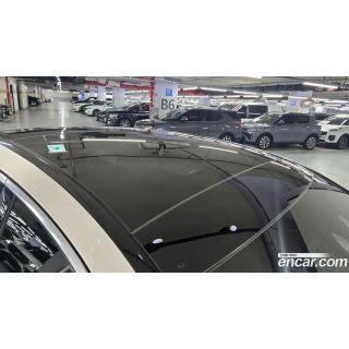 989731