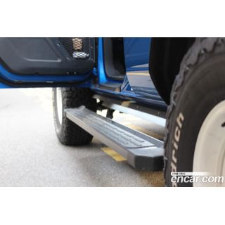 885078