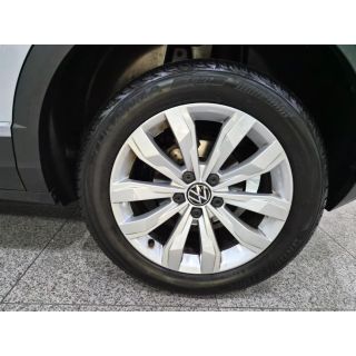 975940