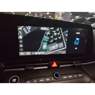 725047