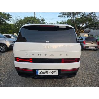 703841