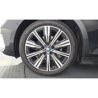 529025