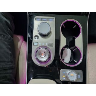 228577