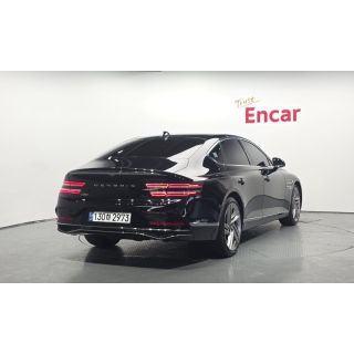 910151