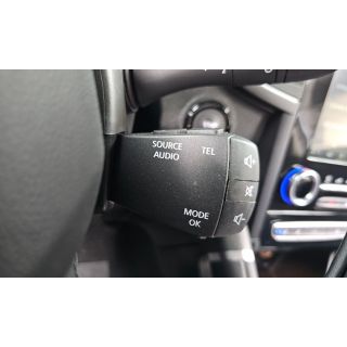 892497