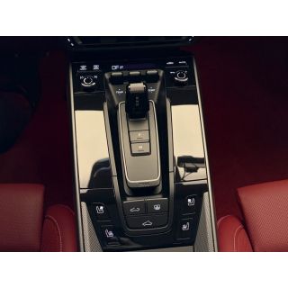 394588