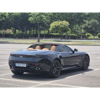 395690