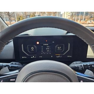713784