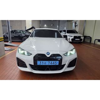 469219