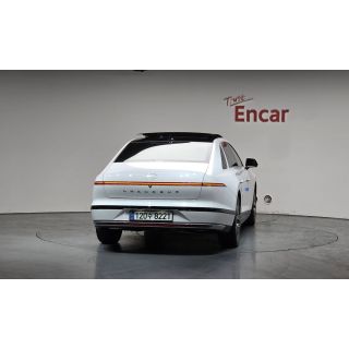 64548