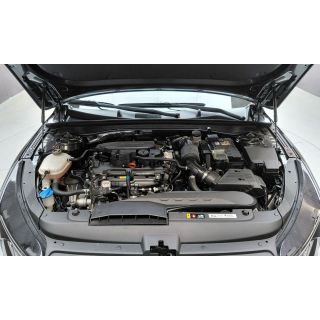 121657