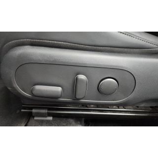 989703