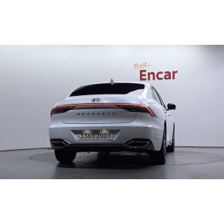 709001