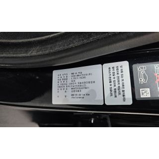 838466