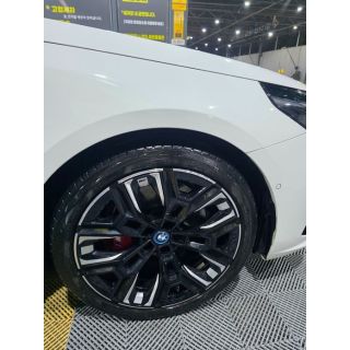 955549
