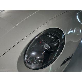 366875