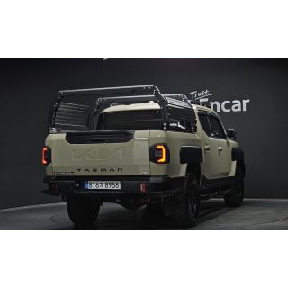225370