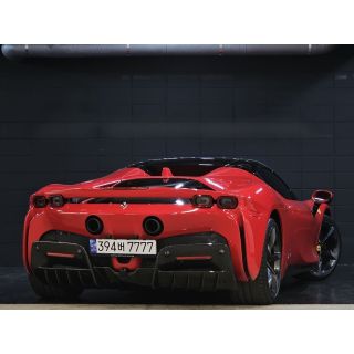 878439