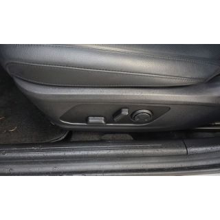 911341
