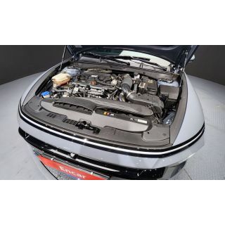 873228