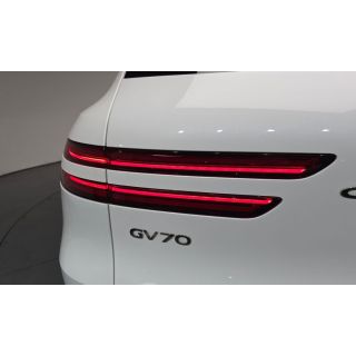 718587