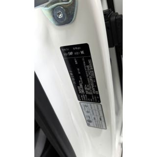 233852