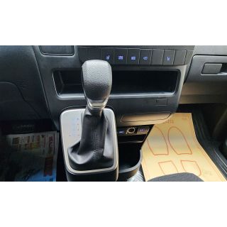 245735