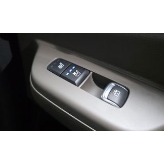 831038